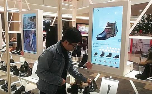 RFID鞋包店智能货架系统是怎么回事