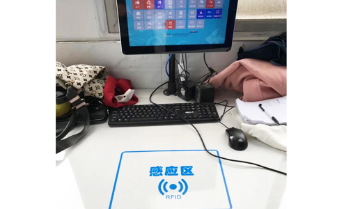 RFID读写器HR9206-3525应用于服装管理标签绑定操作 RFID读写器HR9206-3525应用于服装管理标签绑定操作