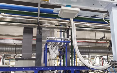 IMPINJ(英频杰)一体式工业应用超高频RFID读写器UR5708用于工业产线案例